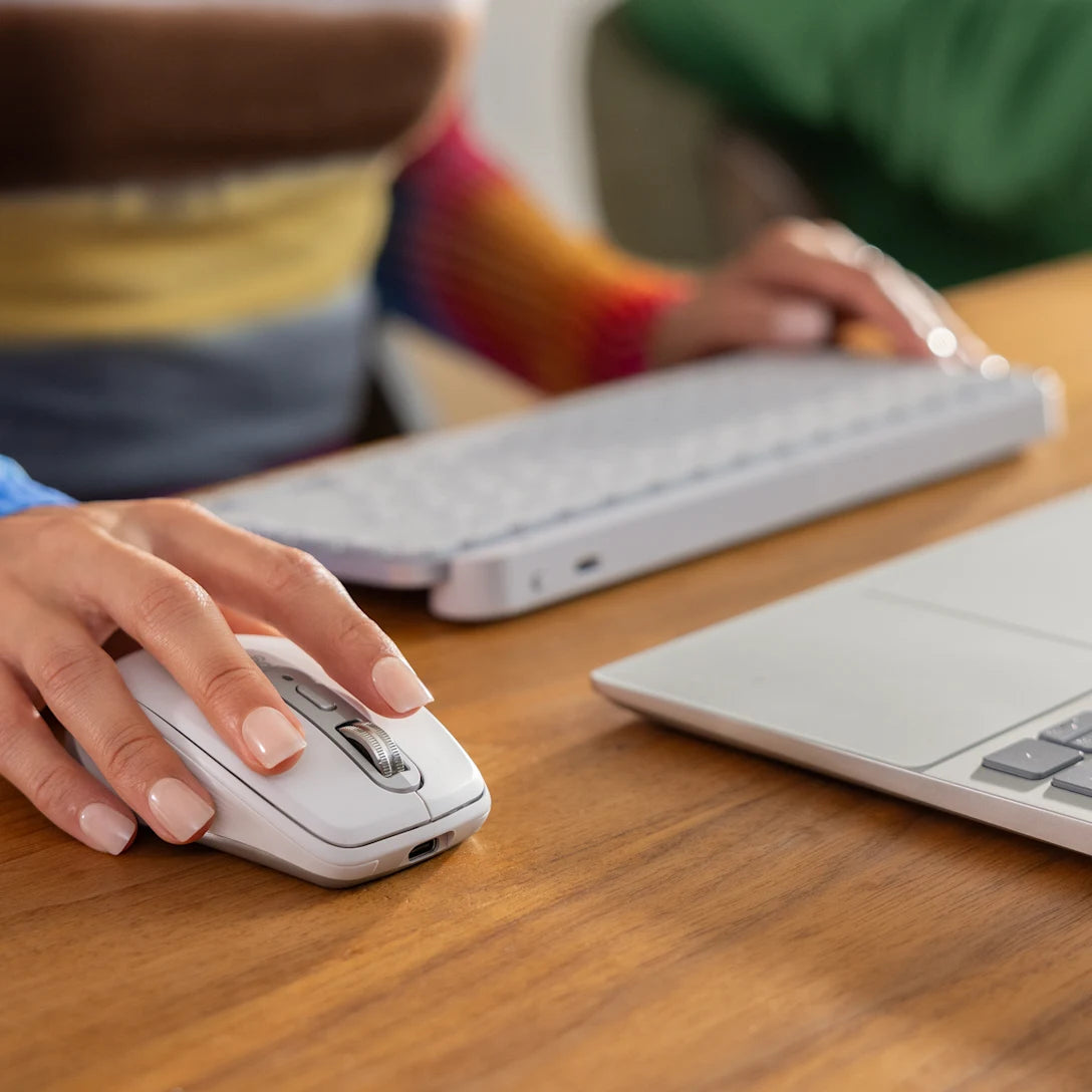 Logitech MX Anywhere 3S Mouse